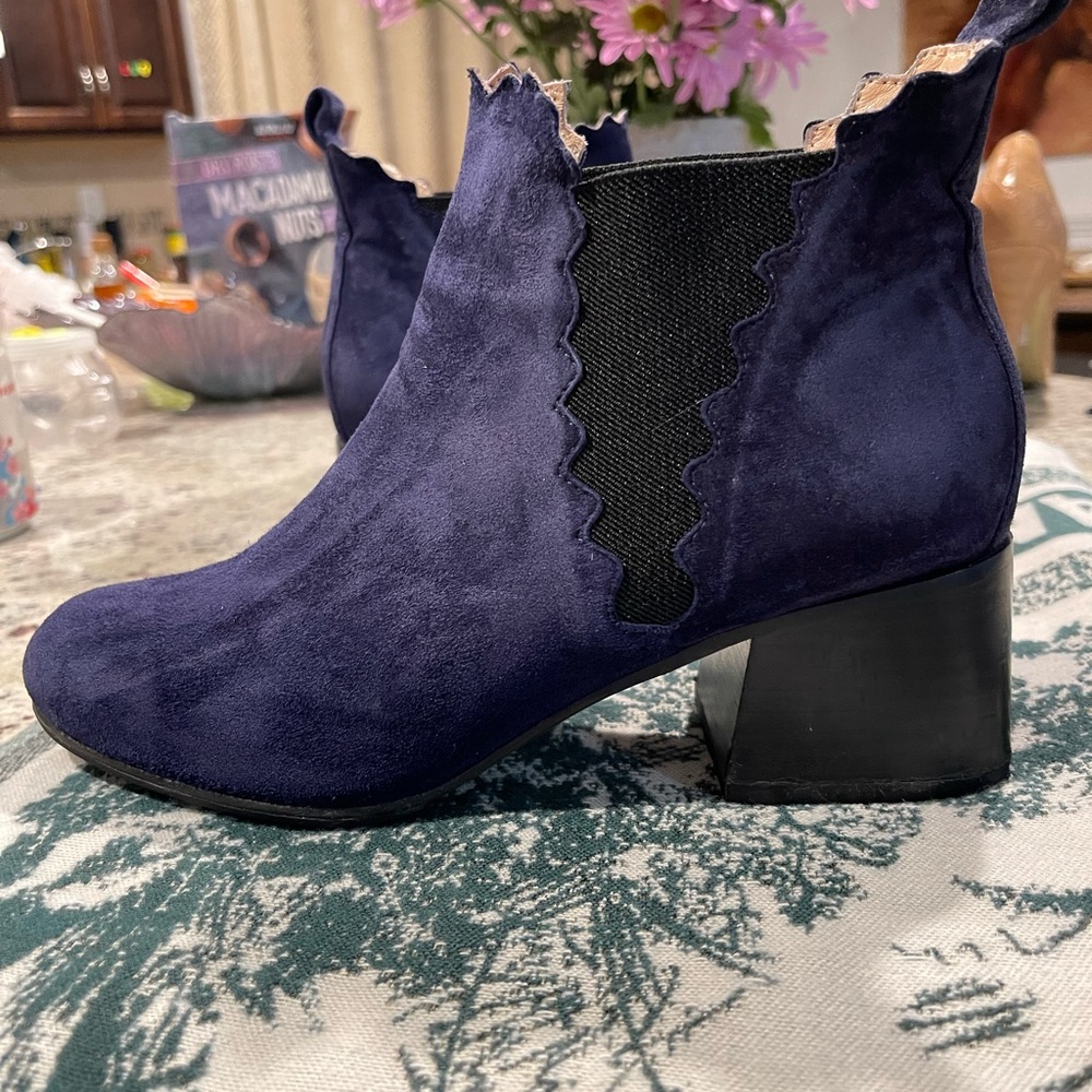Chloe boots